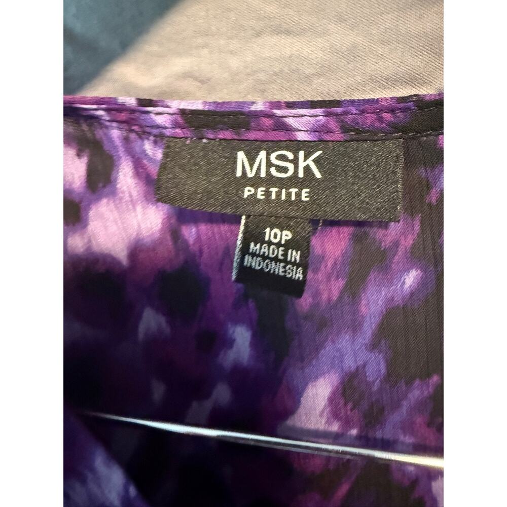MSK Petite Dress Womens 10P Purple Black Animal Print Ruffle V-Neck Belted Knee - Picture 2 of 5